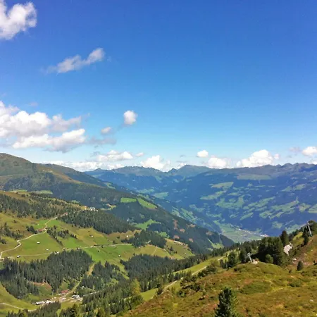 Martina By Interhome Lejlighed Mayrhofen